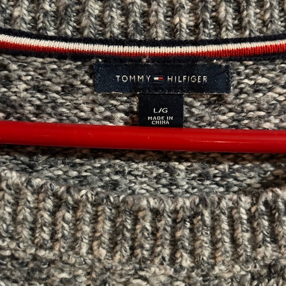 Tommy Hilfiger Cableknit sweater - Picture 2 of 3